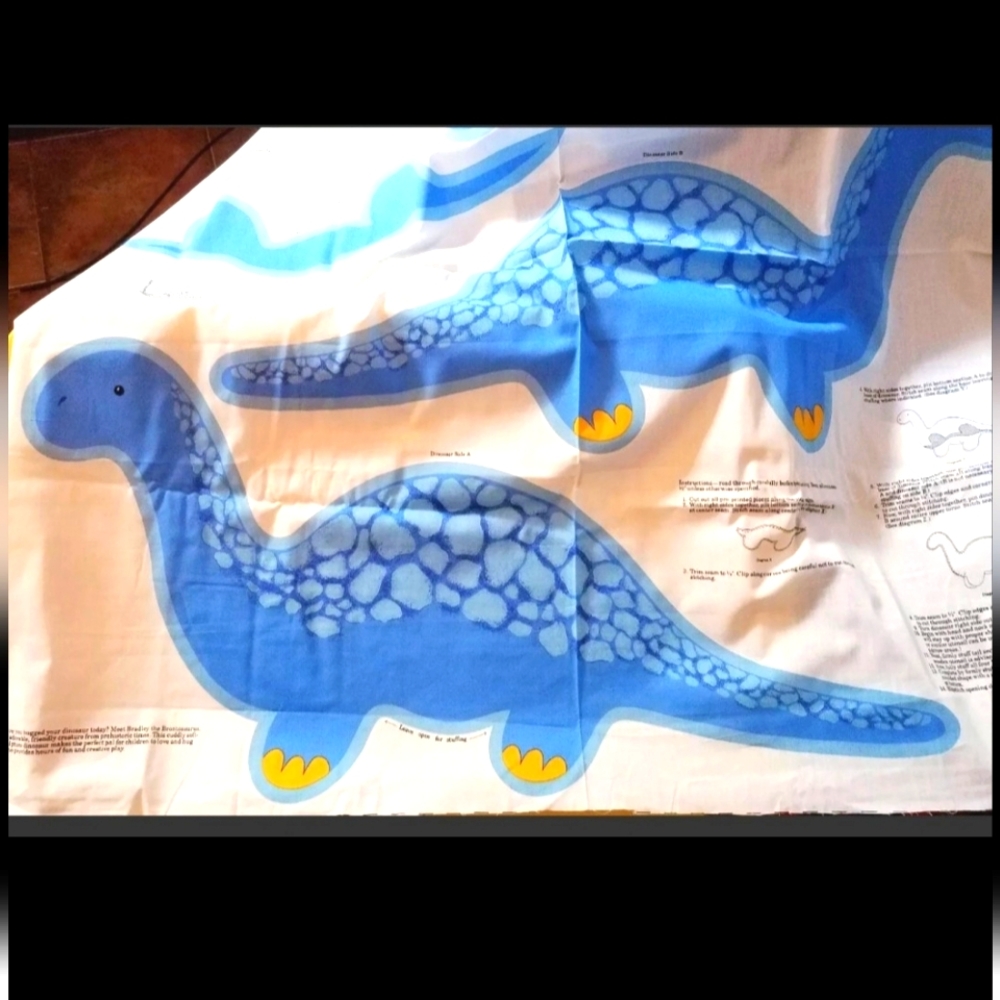 Vtg. Bradley Brontosaurus Dinosaur-Big Stuffed Toy Fabric Craft Sew Panel-1 Yard